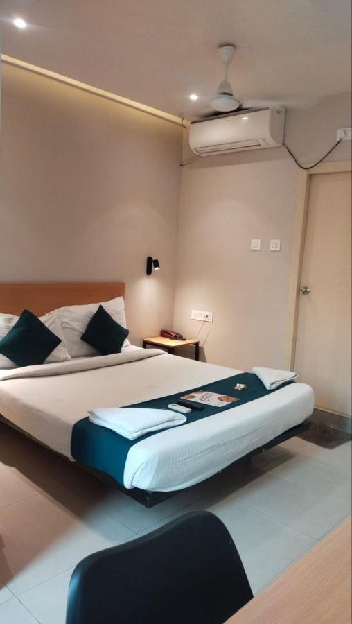 Hotel Mayfair Tower كولكاتا المظهر الخارجي الصورة