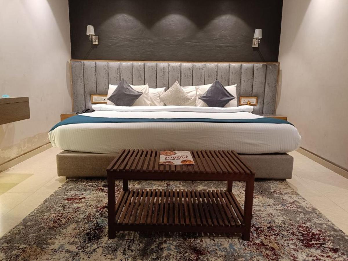Hotel Mayfair Tower كولكاتا المظهر الخارجي الصورة