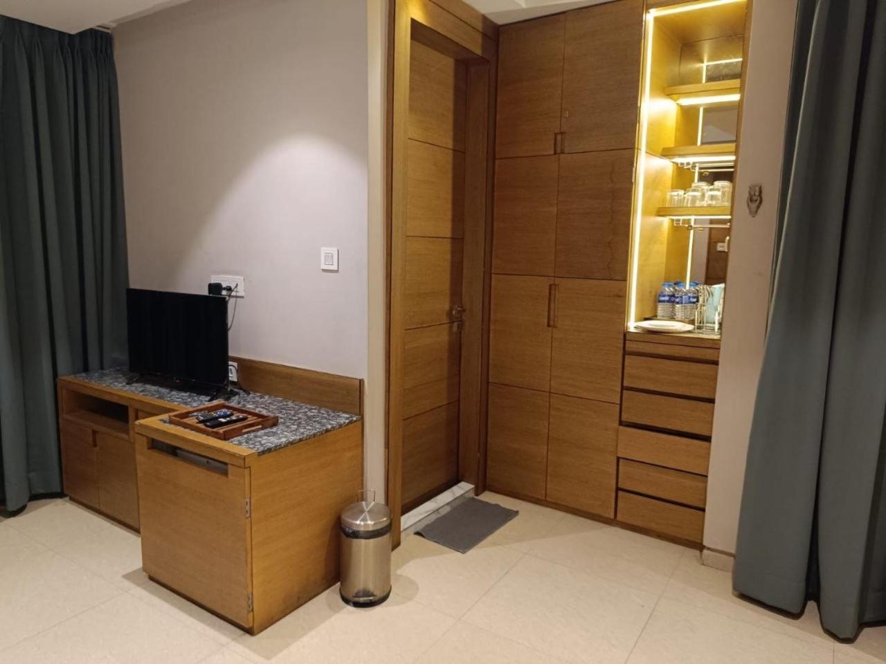 Hotel Mayfair Tower كولكاتا المظهر الخارجي الصورة