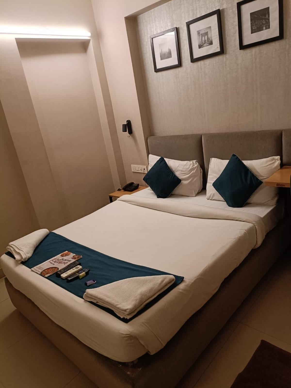 Hotel Mayfair Tower كولكاتا المظهر الخارجي الصورة